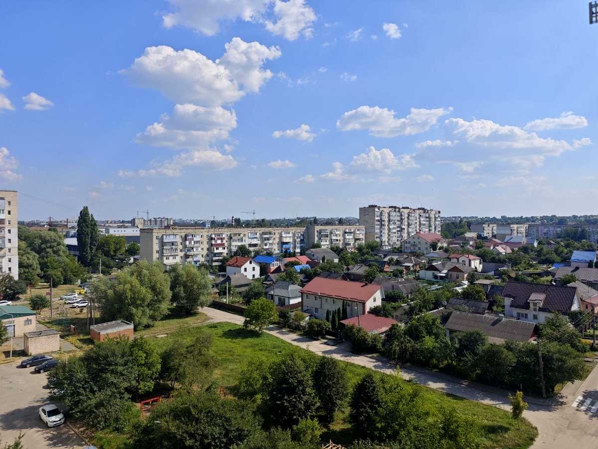 Купити квартиру за адресою вул. Північна, 115 на Findly.com.ua Квартира на вул. Північна, 115, ID 404868, фото №1