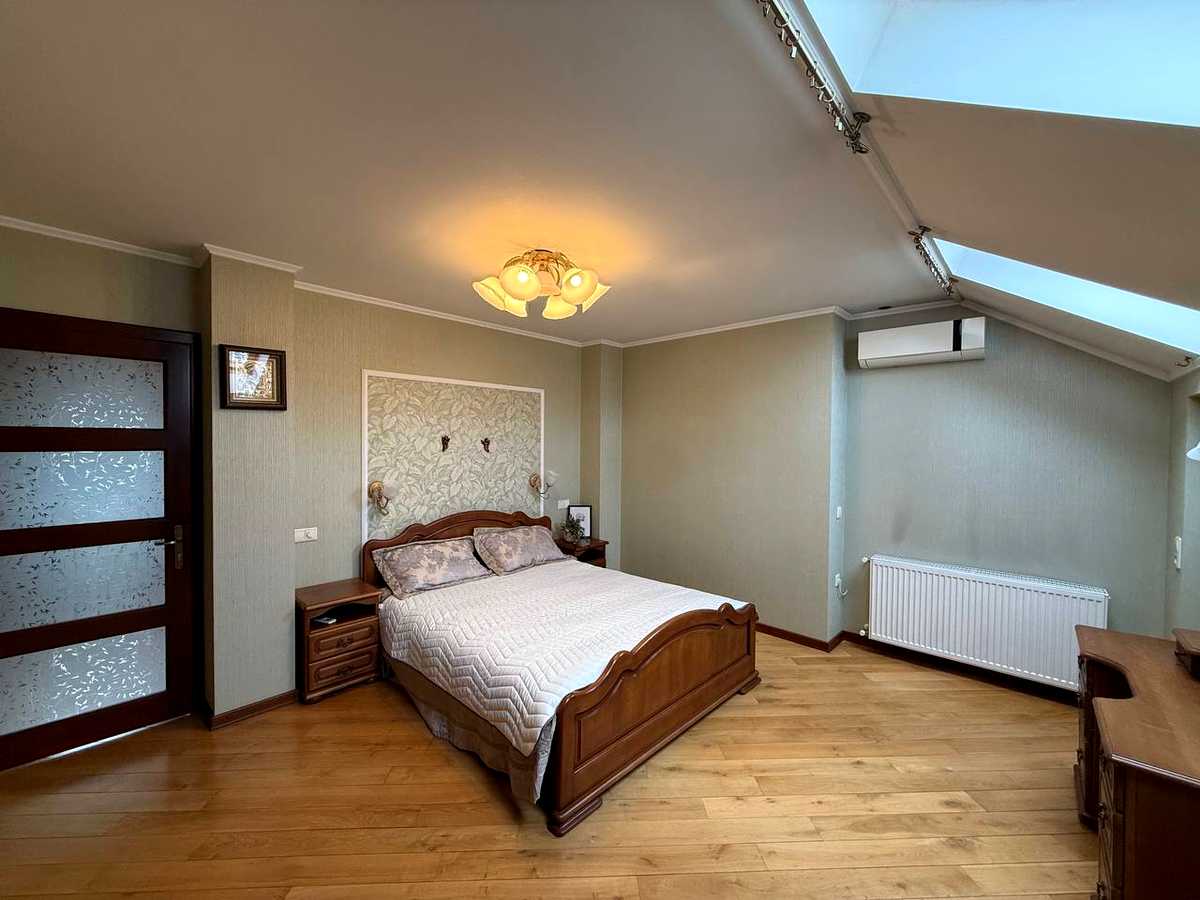 Квартира на вул. Алмазова, 4, ID 405765, фото №1