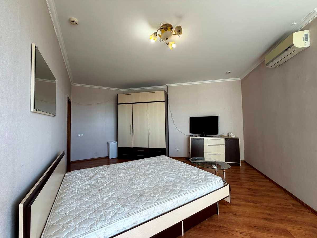 Квартира на вул. Срібнокільська, 1 в Києві, ID 411772, фото №7
