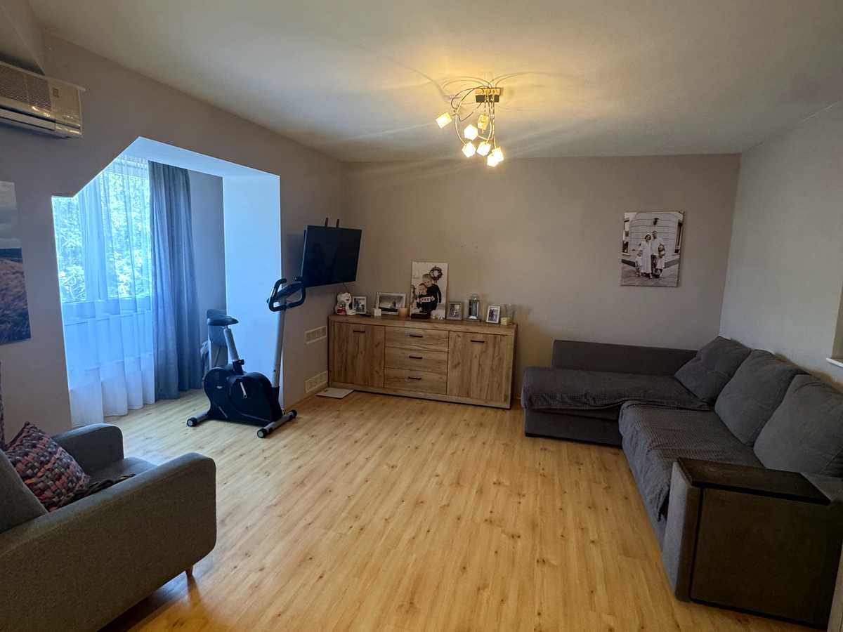 Квартира на вул. Зарічанська, 48, ID 430305, фото №1