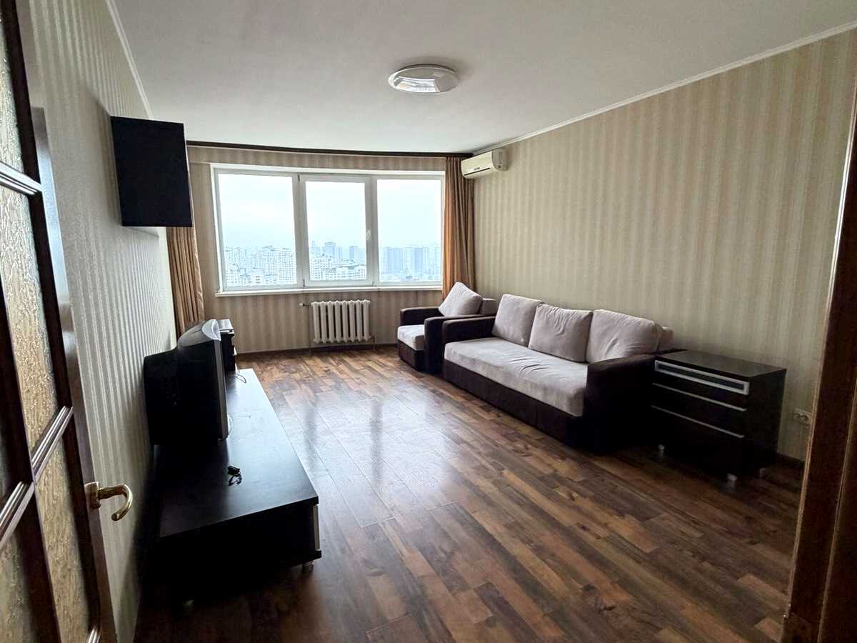 Квартира на вул. Михайла Гришка, 9 в Києві, ID 472313, фото №2